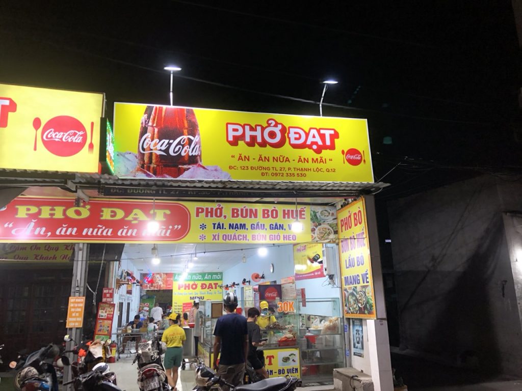 Bảng Hiệu Hộp Đèn Thắp Sáng Thương Hiệu